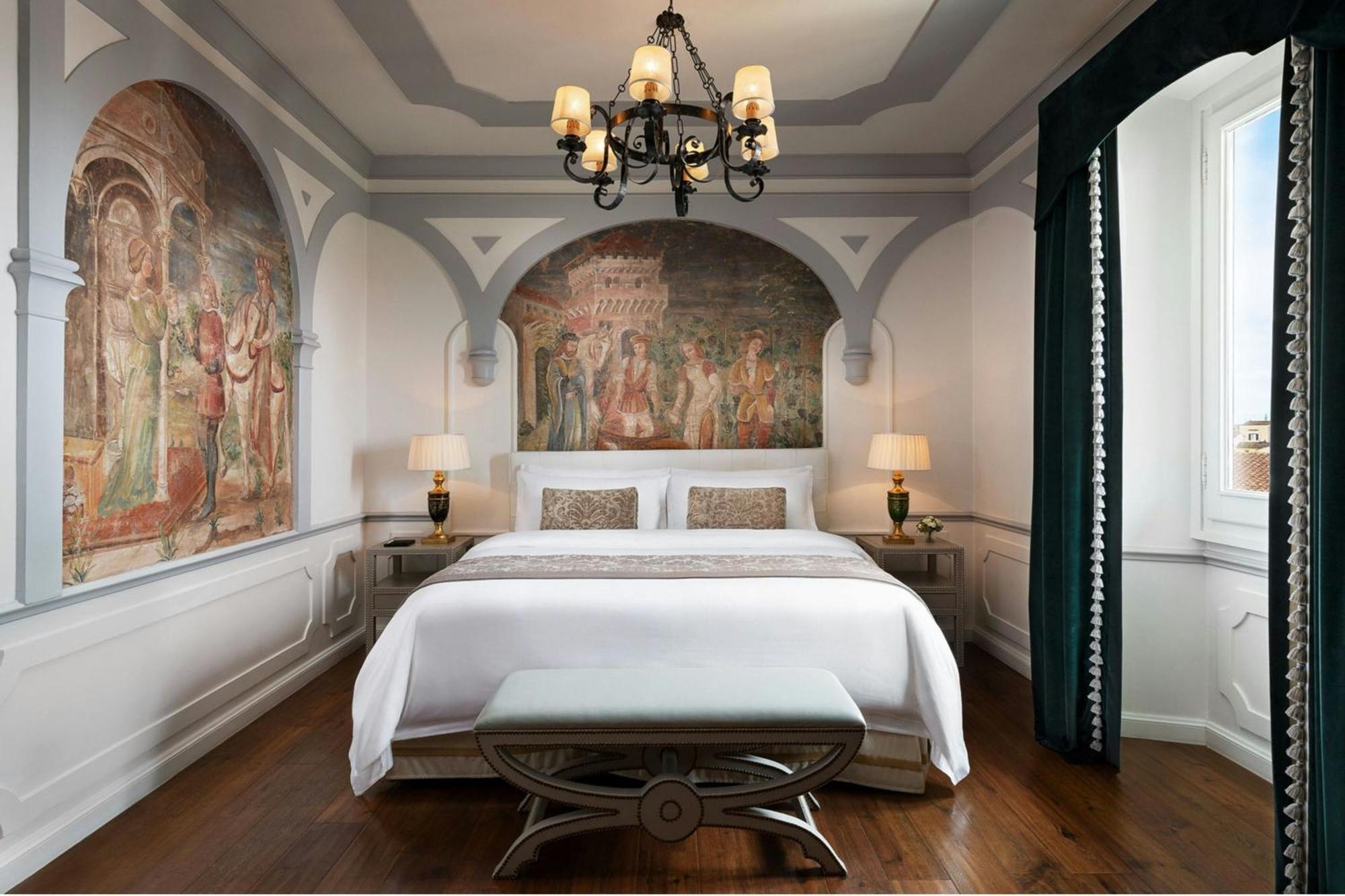 The St. Regis Florenz