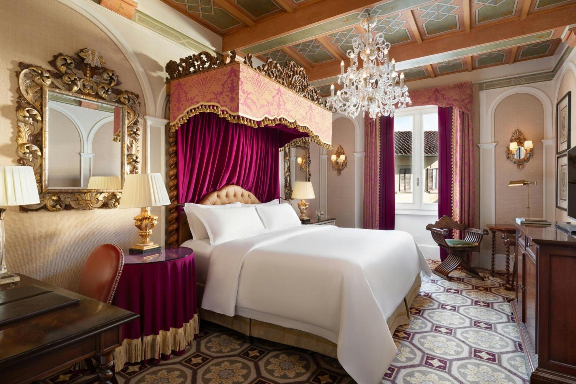 The St. Regis Florenz